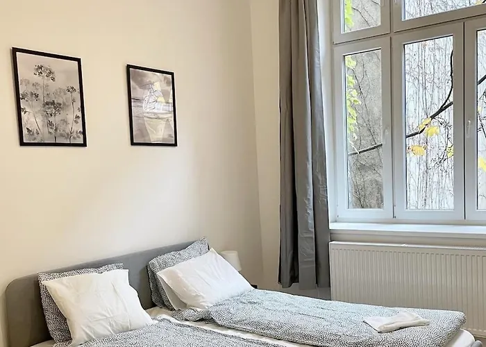 City-center-apartment Hip Area, Big & New